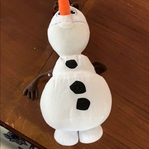 Olaf stuffed animal